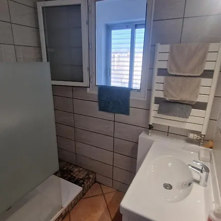 Grand Et Sapcieux T4 Proche Centre-ville Montpellier